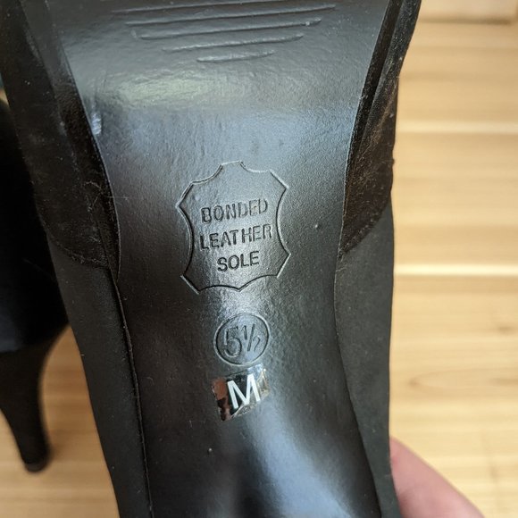 Black satin peep toe heels sz 5 .5 - Picture 4 of 6